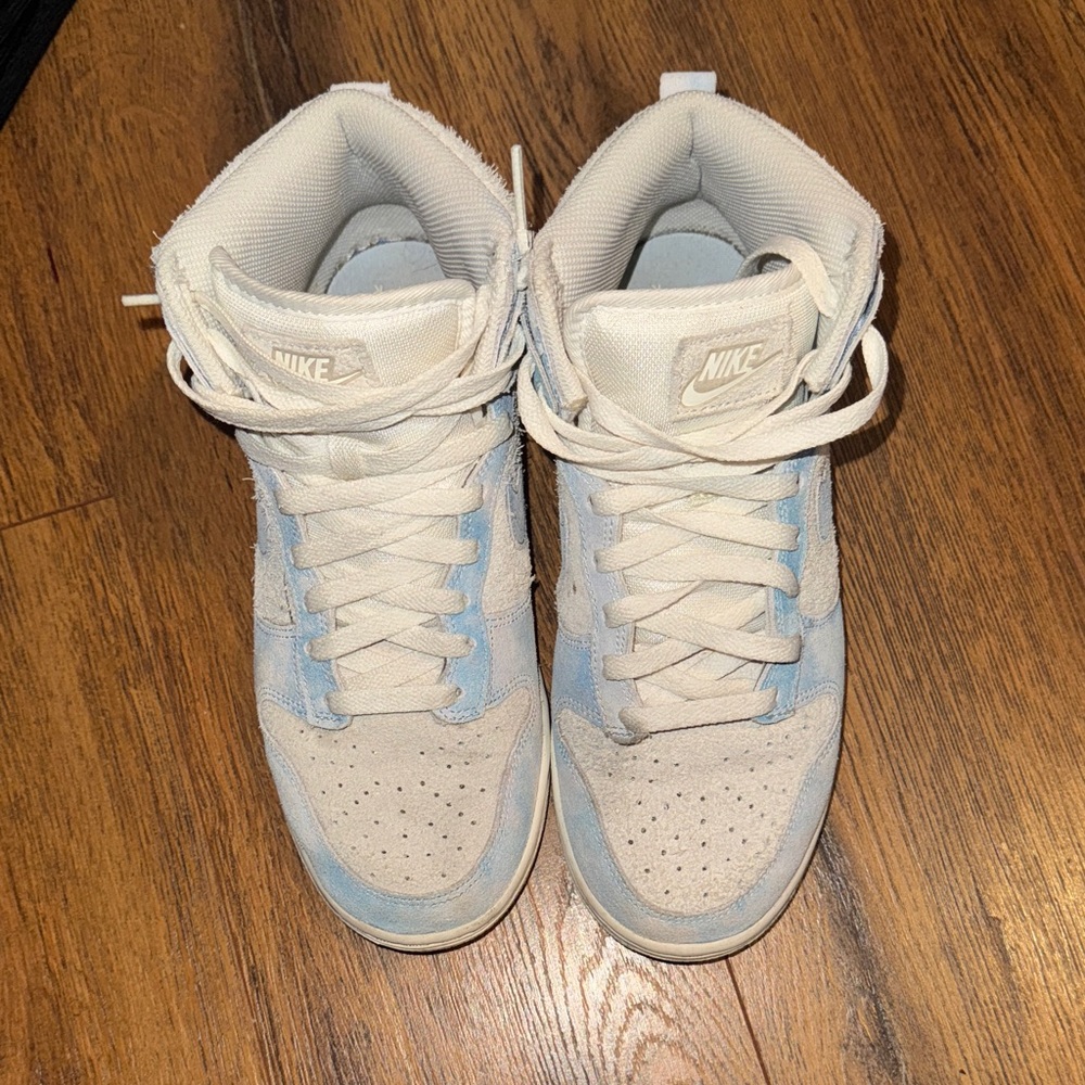 Nike Women's Dunk High SE 'Clouds'